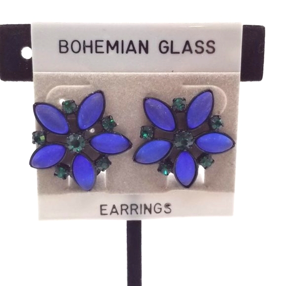 Bohemian Glass Royal Blue and Emerald Green Clip-on Earrings Never Worn - Picture 1 of 5
